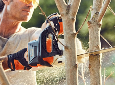 Chainsaw operating rules